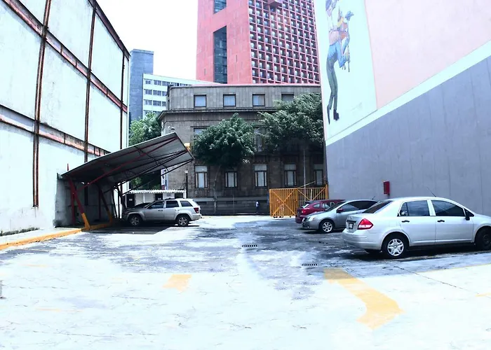 Reforma Avenue Hotel