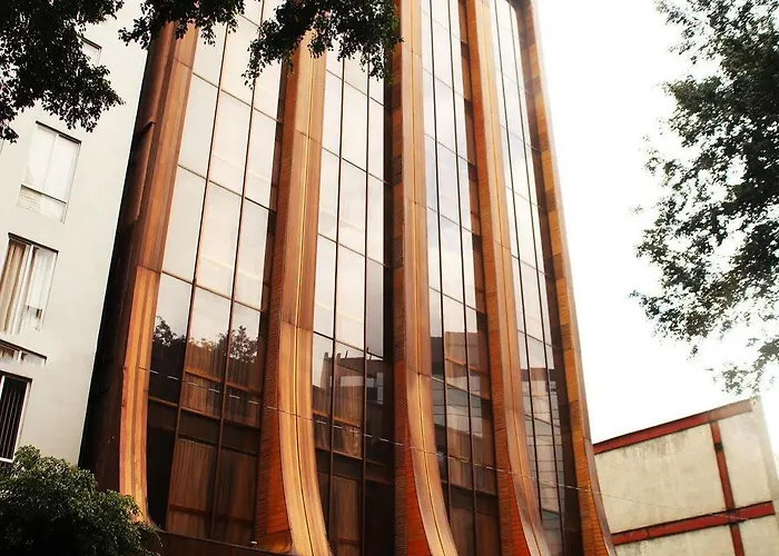 Reforma Avenue 3*