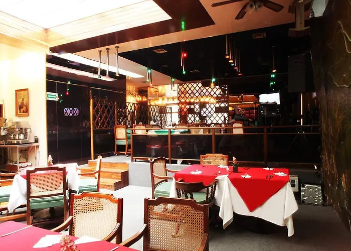 Reforma Avenue Hotel